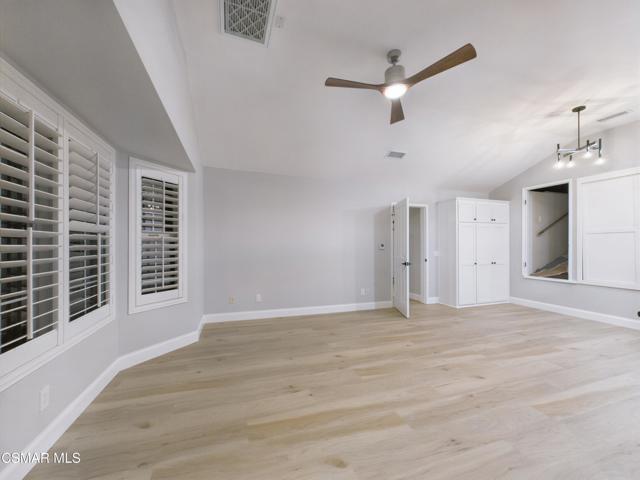 29650 Kimberly Drive, Agoura Hills CA: https://media.crmls.org/mediaz/cd694b58-cf8c-4708-a5f3-bce4d3d51ce1.jpg