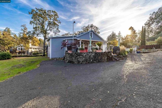 80 Diogenes Dr, Angwin CA: https://media.crmls.org/mediaz/cd695c4f-3547-4732-9bca-d9f5bbfaaf2d.jpg