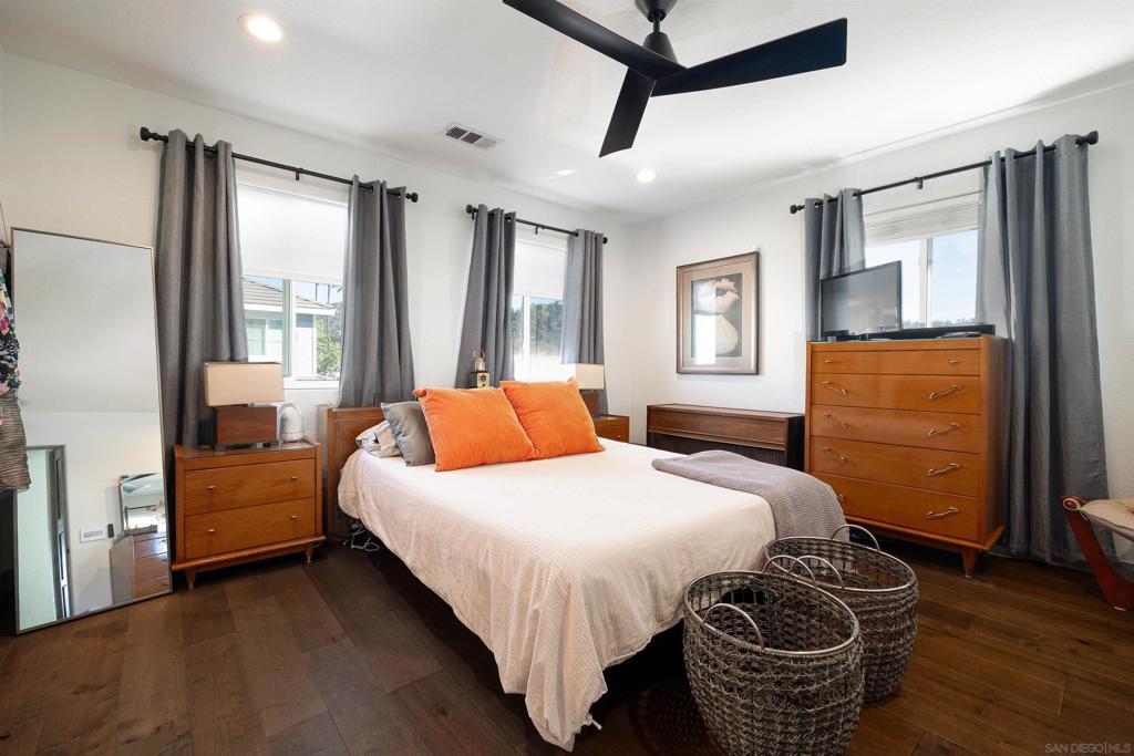 13947 Midland Rd. - photo 10