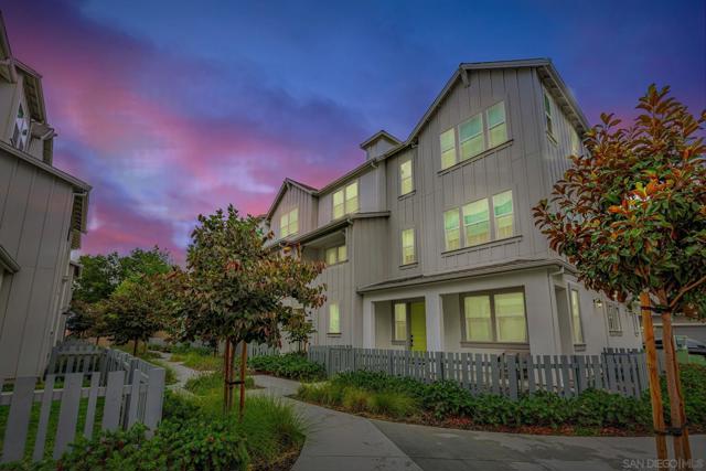 18165 Cosecha Lane, Morgan Hill CA: https://media.crmls.org/mediaz/cd6a54d5-8a58-43b3-8c24-a80cebab7723.jpg