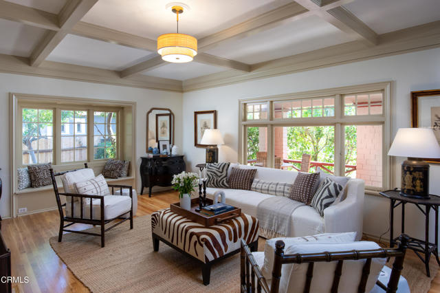 676 S Madison Avenue, Pasadena CA: https://media.crmls.org/mediaz/cd6aad6e-3978-43db-bd4b-0633850d1f2e.jpg