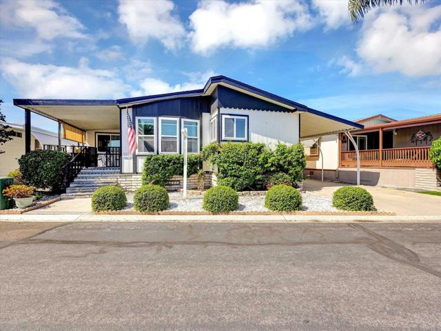 3462 Don Jose Drive, Carlsbad CA: https://media.crmls.org/mediaz/cd6bb2df-2302-4aa5-8f9f-3be8b1145e46.jpg