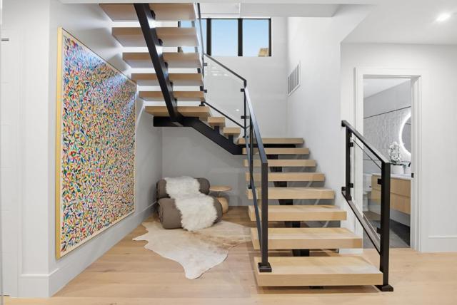 543 Tennyson Avenue, Palo Alto CA: https://media.crmls.org/mediaz/cd6dc4da-3d38-4972-889b-6958f8e9078c.jpg