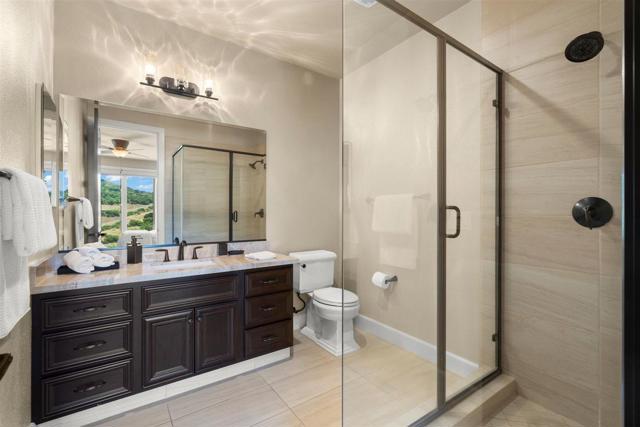 21 Bigleaf Road, Orinda CA: https://media.crmls.org/mediaz/cd6ee386-3df5-4c79-a51e-6c4d00559b90.jpg