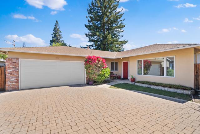 3767 Cass Way, Palo Alto CA: https://media.crmls.org/mediaz/cd6eee16-8cb2-4601-847f-46f5ab99266e.jpg