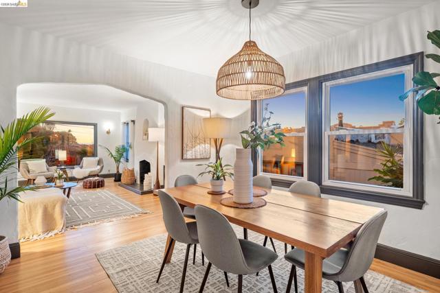 1509 Francis St, Albany CA: https://media.crmls.org/mediaz/cd6ef54a-0b50-4456-b5b1-66abf1a4ab05.jpg