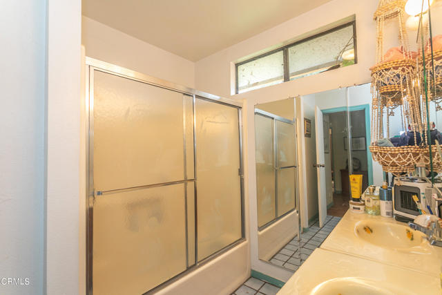 1400 Park Drive, Ojai CA: https://media.crmls.org/mediaz/cd6f5e68-c316-456b-95d7-ce4444e40c4f.jpg