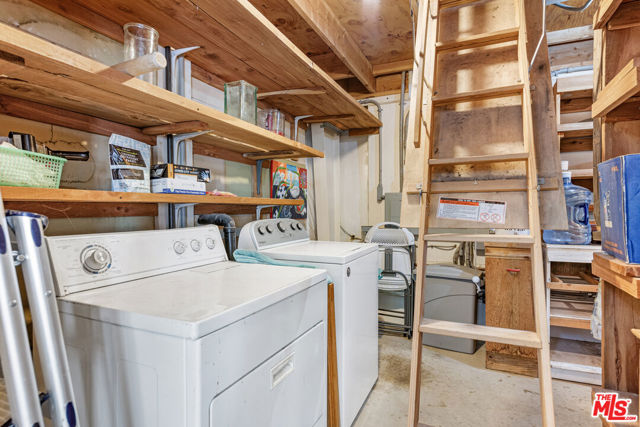 6349 Blanchard Canyon Road, Tujunga CA: https://media.crmls.org/mediaz/cd6ffea9-5fd2-4980-adce-c5bae3c0301d.jpg