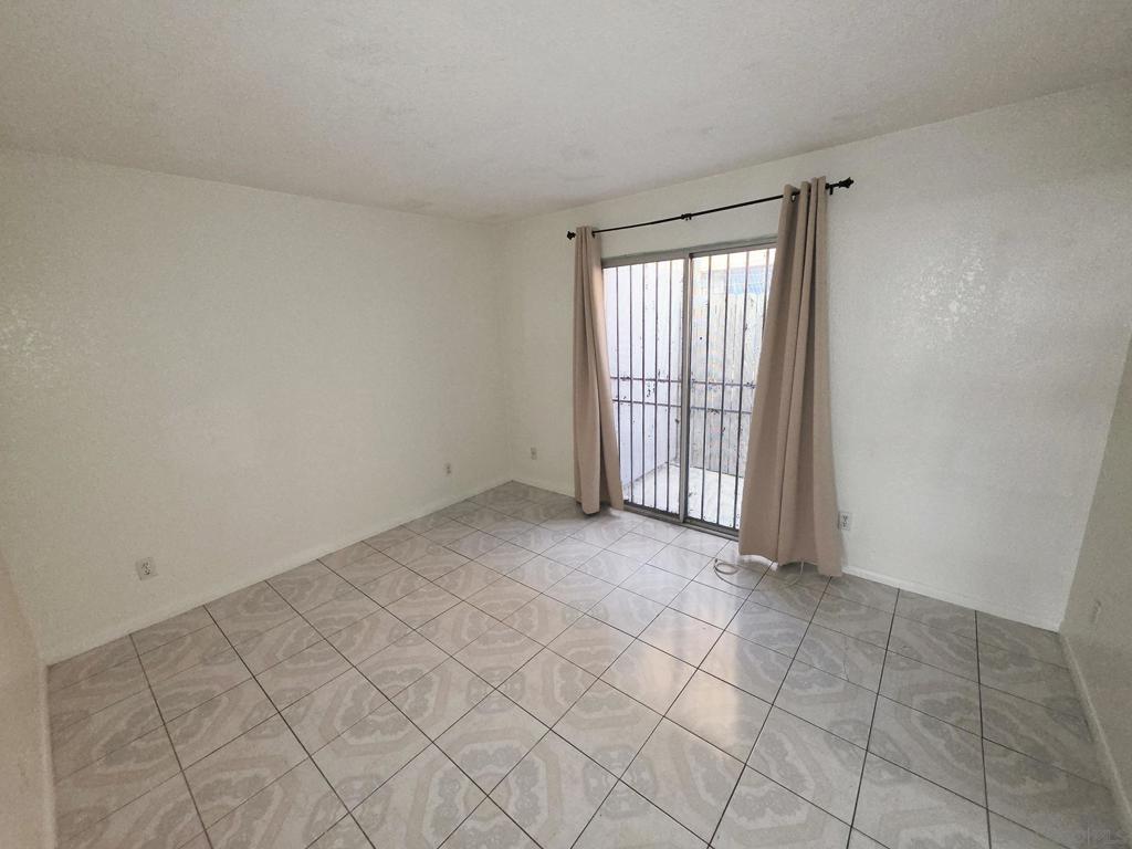 4056 Van Dyke Ave - photo 8