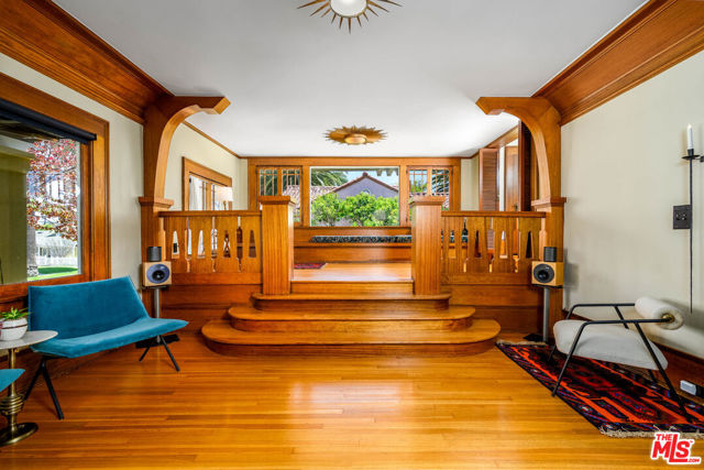 5301 Brynhurst Avenue, Los Angeles CA: https://media.crmls.org/mediaz/cd74ac26-8eaa-4b17-b448-cbcb86827e7c.jpg