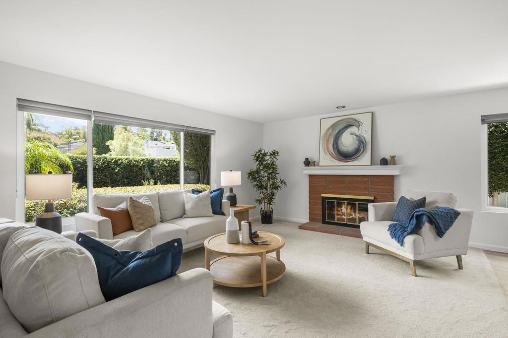 2550 Unicornio Street - photo 5