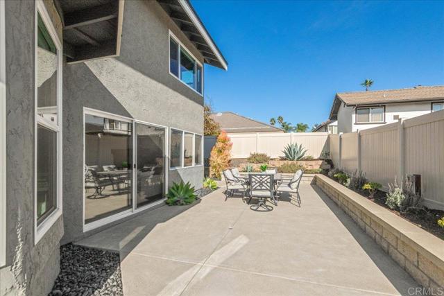 Detail Gallery Image 20 of 37 For 7310 Esfera St, Carlsbad,  CA 92009 - 4 Beds | 3 Baths