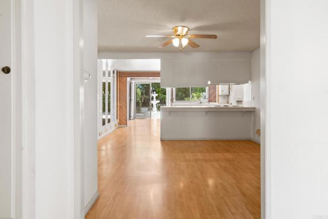 Detail Gallery Image 9 of 54 For 602 Fresca St, Solana Beach,  CA 92075 - 4 Beds | 2 Baths