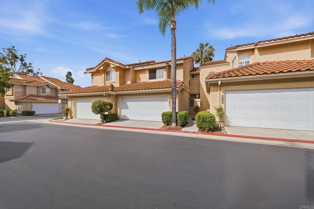 10974 Creekbridge Place - photo 2