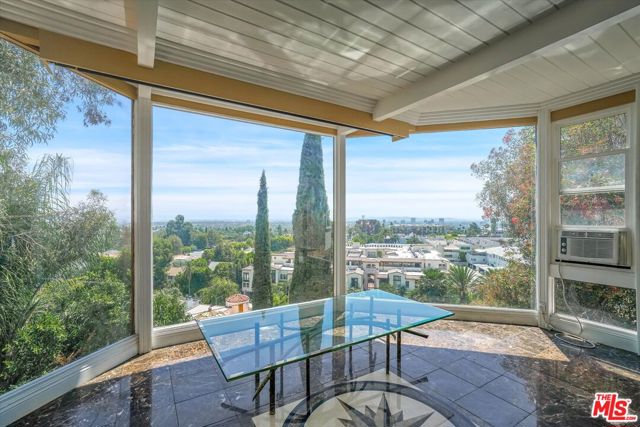 7942 Hillside Avenue, Los Angeles, California 90046, 5 Bedrooms Bedrooms, ,5 BathroomsBathrooms,Single Family Residence,For Sale,Hillside,24433131