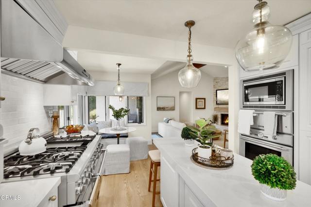 4559 Rayburn Street, Westlake Village CA: https://media.crmls.org/mediaz/cd78d695-3d7f-4bd2-8f00-b80c35425cdc.jpg