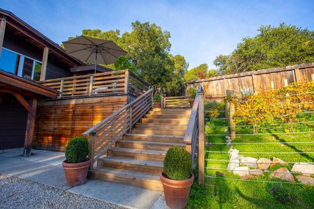 233 Country Club Drive, Carmel Valley CA: https://media.crmls.org/mediaz/cd7b3a1b-27f5-4d83-8802-f7134104cb6d.jpg