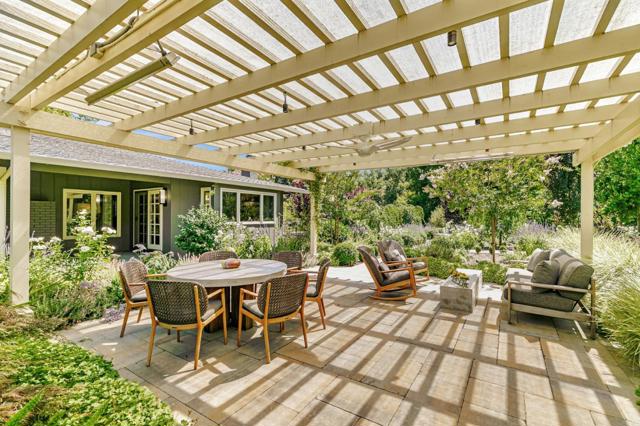 19273 Citrus Lane, Saratoga CA: https://media.crmls.org/mediaz/cd7ba294-7df8-47ba-810e-6c751c79b293.jpg