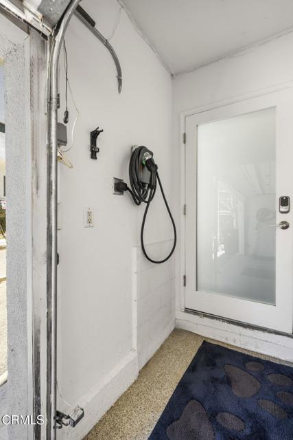 Detail Gallery Image 21 of 47 For 3551 Dixie Canyon Pl, Los Angeles,  CA 91423 - 4 Beds | 3/1 Baths