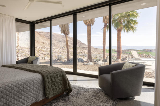 71270 Oasis Trail, Palm Desert CA: https://media.crmls.org/mediaz/cd7c9f21-a4bd-4e66-b342-76fc04d22b98.jpg