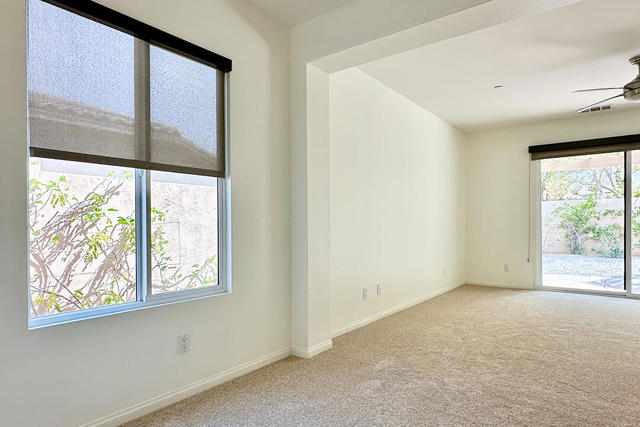 1247 Oro, Palm Springs CA: https://media.crmls.org/mediaz/cd7cee4b-b6bd-43a1-a9b1-967b324828ff.jpg
