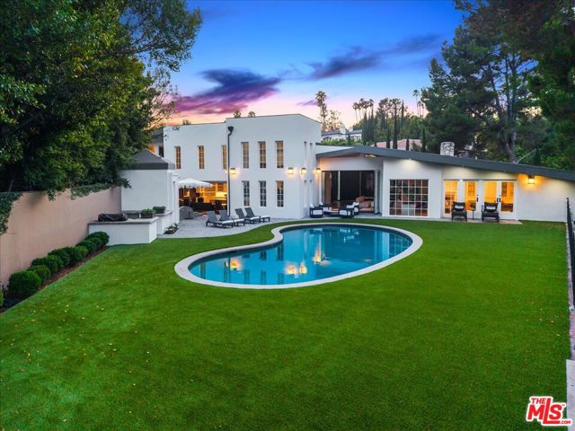 1100 Pine Drive, Beverly Hills CA: https://media.crmls.org/mediaz/cd7d91ed-2cc2-4d45-86aa-86411023cdd2.jpg