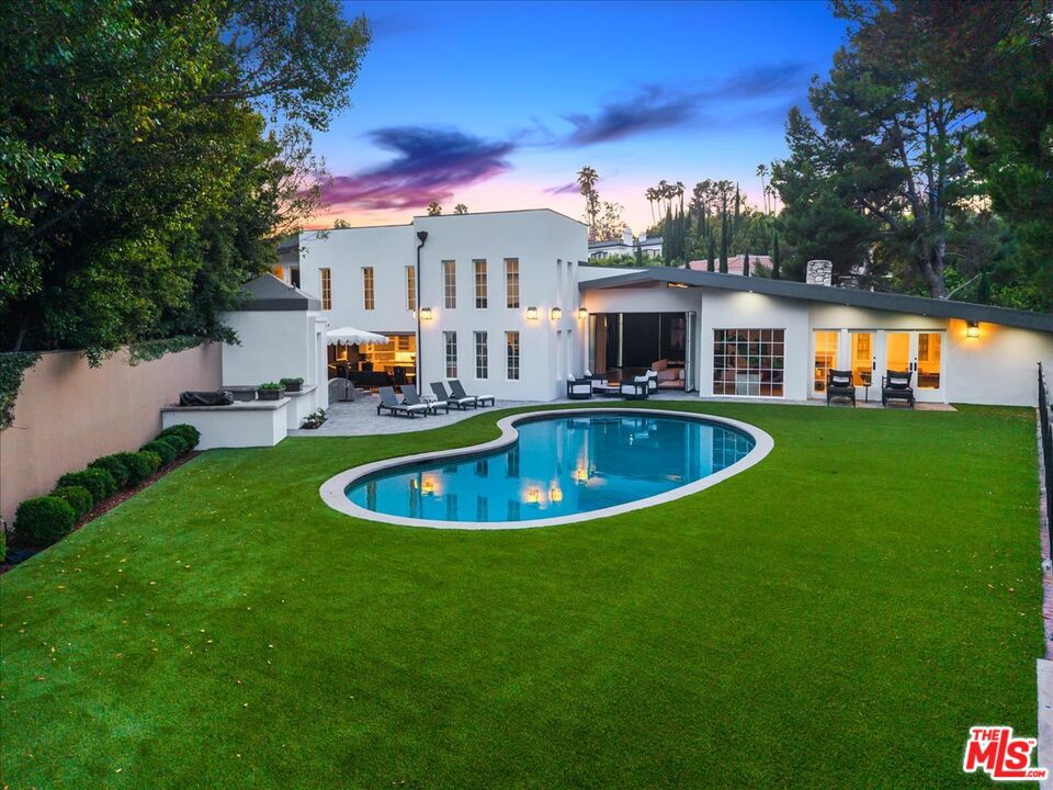 1100 Pine Drive