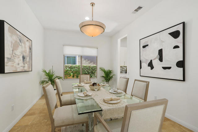 81071 Avenida Sombra, Indio CA: https://media.crmls.org/mediaz/cd7dc8e5-53c1-4721-a570-b9cbc8e1a4c8.jpg