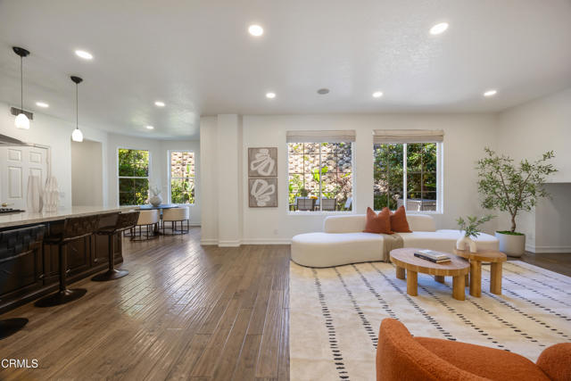 Detail Gallery Image 20 of 69 For 827 W Heritage Oak Ct, Altadena,  CA 91001 - 5 Beds | 5 Baths