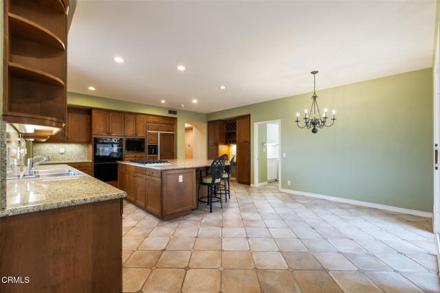 Detail Gallery Image 10 of 45 For 3710 Sunset Ridge Rd, Altadena,  CA 91001 - 5 Beds | 4/1 Baths