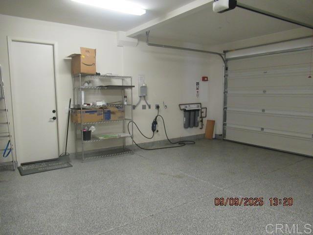 1008 Camino Prado, Chula Vista CA: https://media.crmls.org/mediaz/cd807c5c-0ac9-416d-9656-1c784fcbf6d0.jpg