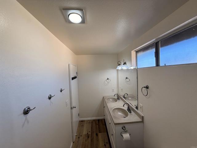 Detail Gallery Image 5 of 26 For 1034 Leland St #15,  Spring Valley,  CA 91977 - 3 Beds | 1/1 Baths