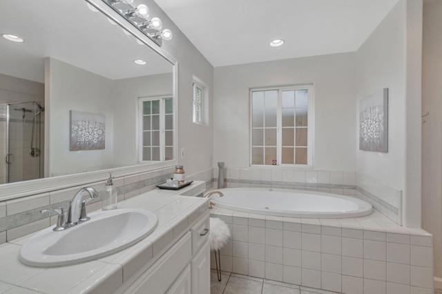 3233 Irlanda Way, San Jose CA: https://media.crmls.org/mediaz/cd8261d8-661a-4510-b780-967d52e28d15.jpg