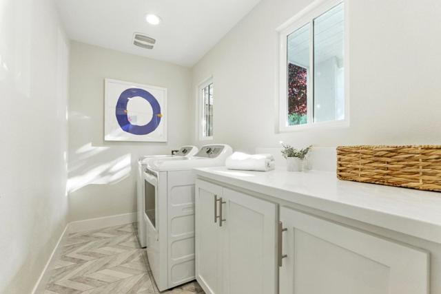 649 Sierra Vista Avenue, Mountain View CA: https://media.crmls.org/mediaz/cd8312ff-d007-4929-9de2-68990ad5333b.jpg