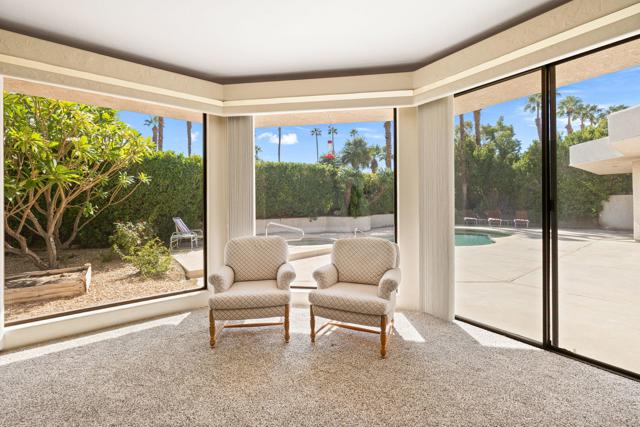 73681 Agave Lane, Palm Desert CA: https://media.crmls.org/mediaz/cd84cef8-2ec8-4bee-8c37-3264fac4308f.jpg