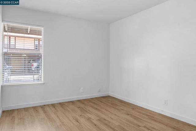 5514 Roundtree Dr, Concord CA: https://media.crmls.org/mediaz/cd85fdc6-121d-4cba-9581-e82e3230d98b.jpg