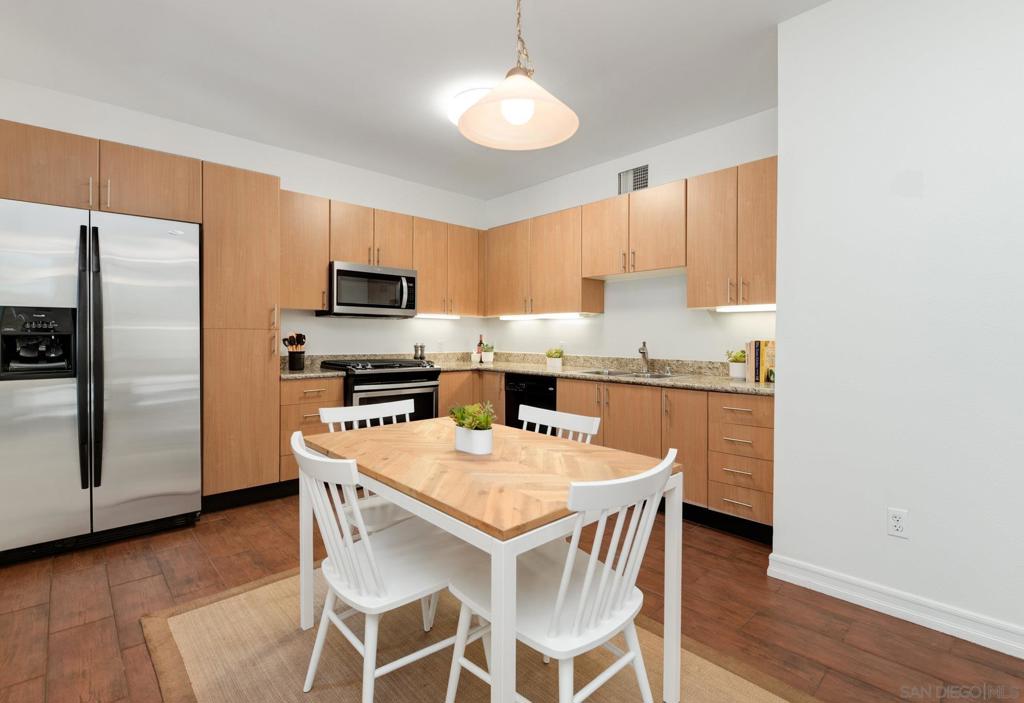 1465 C Street - photo 5