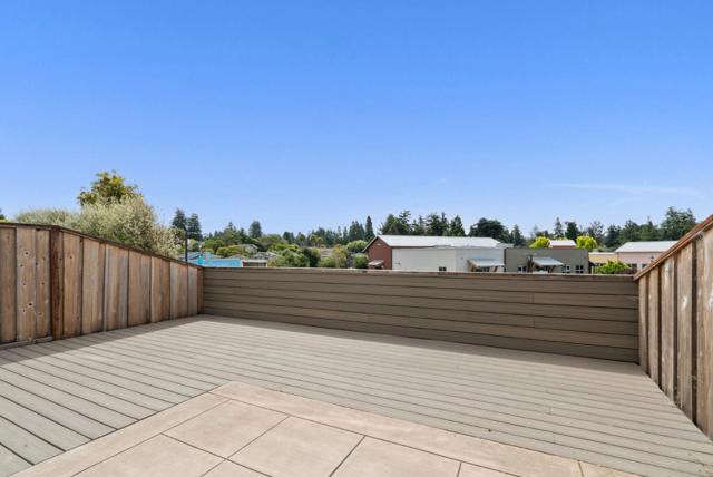 454 Granite Way, Aptos CA: https://media.crmls.org/mediaz/cd879009-87ef-45e0-b16e-479876681e7d.jpg