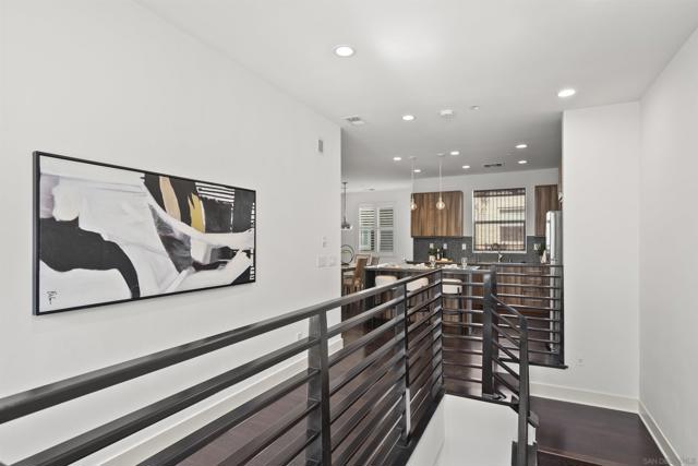7853 Inception Way, San Diego CA: https://media.crmls.org/mediaz/cd87d05c-2152-47a8-bcaf-61e8973eb4c9.jpg
