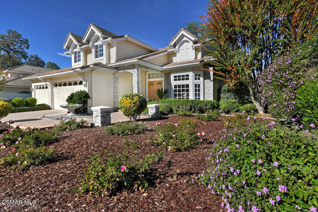 31775 Oak Ranch Court, Westlake Village CA: https://media.crmls.org/mediaz/cd8a5212-0fd5-4810-87b3-5ecf336b6af2.jpg