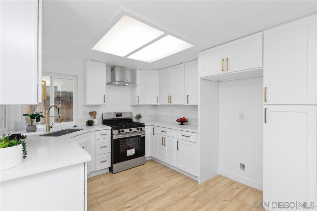1789 Avenida Segovia - photo 20