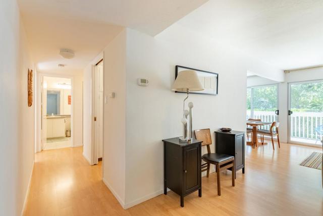 675 Sharon Park Drive, Menlo Park CA: https://media.crmls.org/mediaz/cd8c2777-f333-4b62-a77c-17235d052ba3.jpg