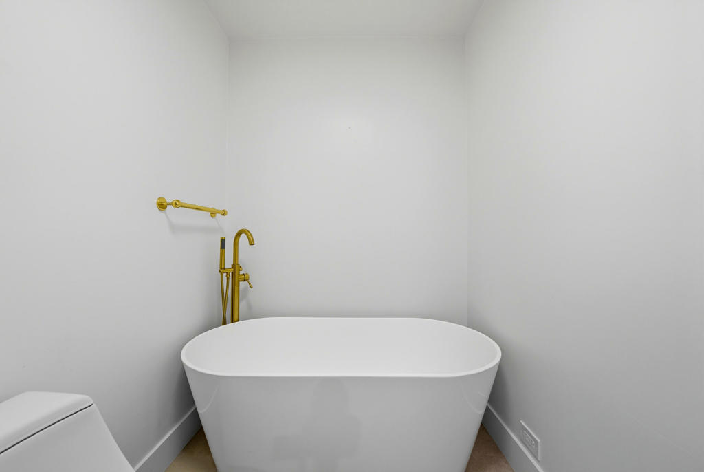 MLS #219136089PS image #26