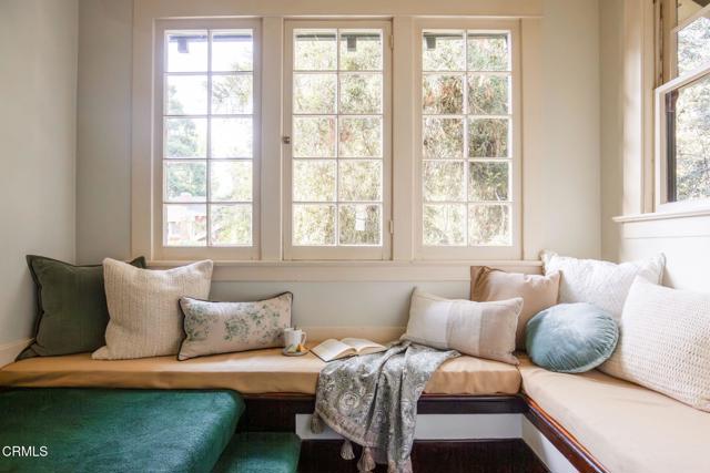 1813 Wayne Avenue, South Pasadena CA: https://media.crmls.org/mediaz/cd8cfead-6970-48da-ad85-eba63e17cc3f.jpg