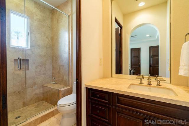 Image 8 of 49 For 58703 Jerez  