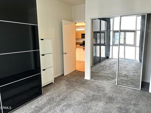 630 W 6th Street, Los Angeles CA: https://media.crmls.org/mediaz/cd8eb8b2-5376-45f0-8b7a-984b59e39162.jpg