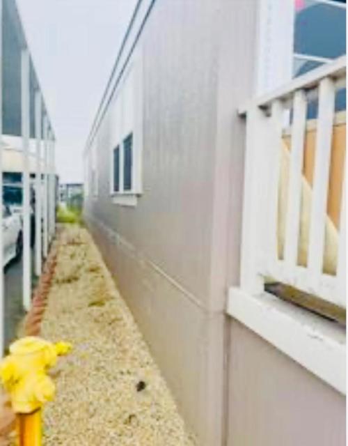 20 Russell Road, Salinas CA: https://media.crmls.org/mediaz/cd8ecafc-1817-4279-89f4-a3adf2c92c9a.jpg