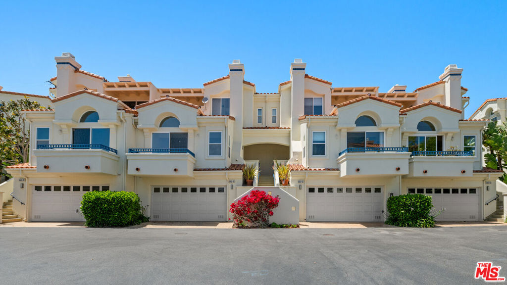 6465 Zuma View Place #162