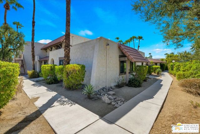 379 W Mariscal Road, Palm Springs, CA 92262