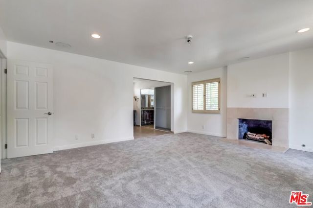 687 Mount Carmel Drive, Claremont CA: https://media.crmls.org/mediaz/cd91a881-0f06-4a08-a5b2-1ca078fafd6c.jpg